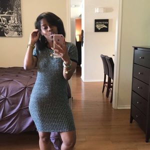 F21 Ribbed Green Short Sleeve Dress